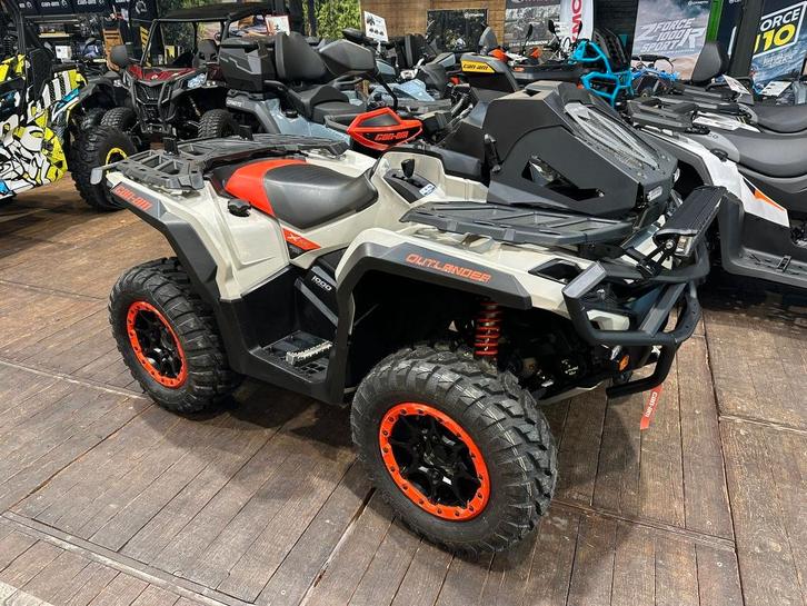 Can-Am Outlander XXC 2024 - voorbereid voor offroad, Motoren, Quads en Trikes, meer dan 35 kW, 2 cilinders, Ophalen