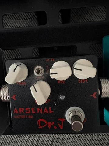 Dr J. Arsenal distortion beschikbaar voor biedingen