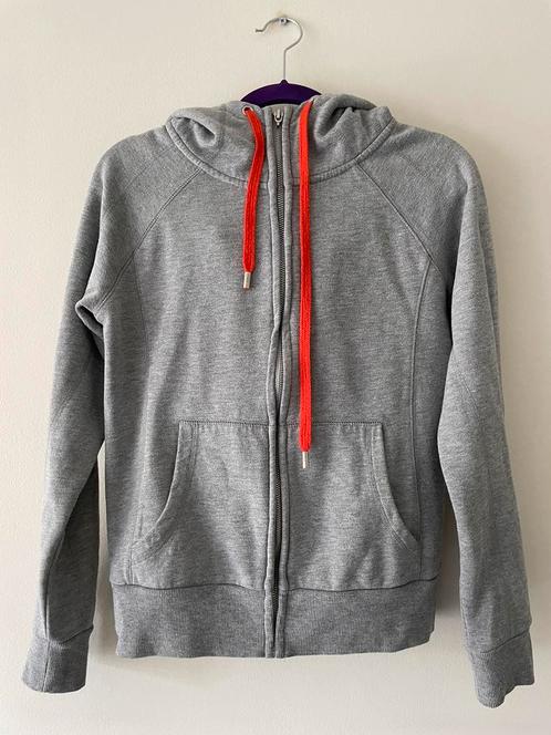 Grijze hoodie met rits Only, Kleding | Dames, Truien en Vesten, Zo goed als nieuw, Maat 36 (S), Grijs, Ophalen of Verzenden