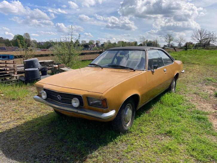 Opel record van 1975, Auto's, Oldtimers, Particulier, Opel, Benzine, Overige carrosserie, 3 deurs, Automaat, Overige kleuren, Ophalen