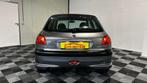 Peugeot 206 benzine 5-deurs bj. 2009 124000km, Auto's, Peugeot, 1025 kg, 4 cilinders, 5 deurs, Elektrische ramen