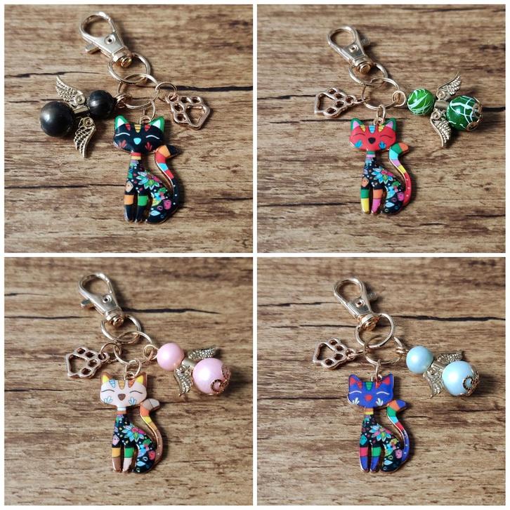 Katten A sleutelhangers KC gold met beschermengeltje, Animaux & Accessoires, Accessoires pour chats, Neuf, Envoi