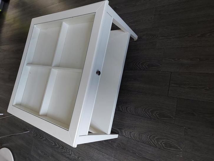 Moet snel weg Ikea salontafel, Huis en Inrichting, Tafels | Salontafels, Gebruikt, Glas, Ophalen
