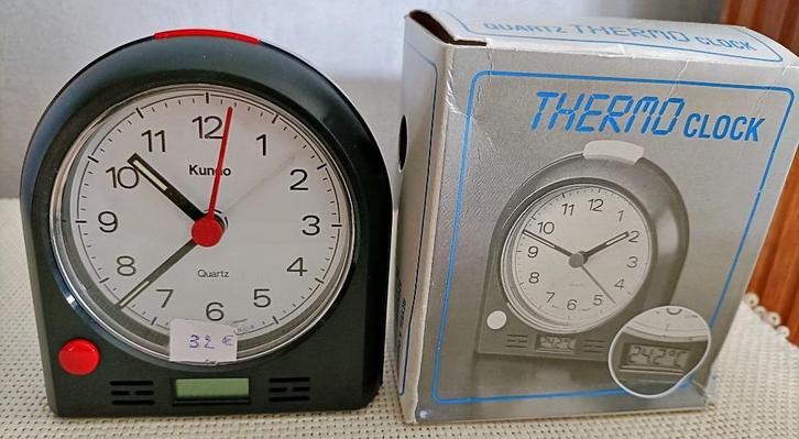 Réveil KUNDO à quartz + thermomètre digital + éclairage neuf, Maison & Meubles, Accessoires pour la Maison | Horloges, Neuf, Réveil ou Horloge
