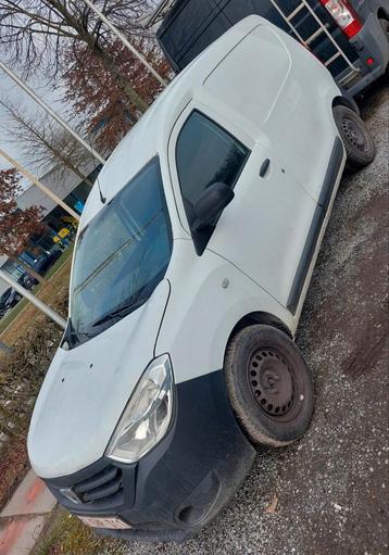 Voiture endommagée Dacia Dokker à vendre, Autos, Dacia, Euro 5, Achat, Diesel
