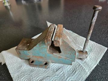 Zware bankschroef, dicht 19cm  beschikbaar voor biedingen