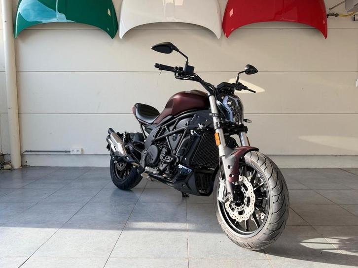 Benelli 502 C cruiser Neuve*, Motos, Motoren | Benelli, Entreprise, 2 cylindres, Enlèvement