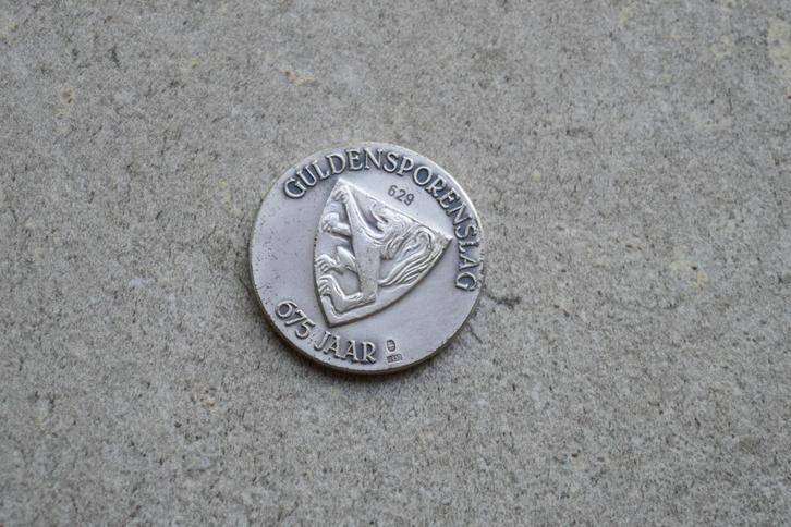 Gedenkpenning Guldensporenslag, Postzegels en Munten, Penningen en Medailles, Overige materialen, Ophalen of Verzenden