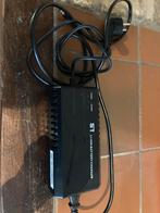 Oplader qwic, Ophalen of Verzenden, Zo goed als nieuw