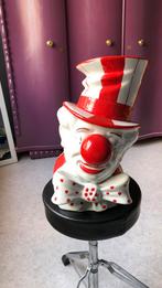 Wit-rode pot in de vorm van een clown, Tuin en Terras, Ophalen, Steen, Nieuw, Tuin
