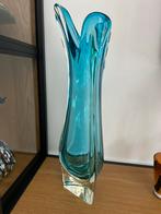 Fantastische grote  aquablauwe Murano Chambord vaas in glas, Antiek en Kunst, Ophalen