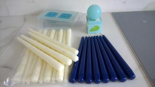 kandelaars & kaarsen, Huis en Inrichting, Woonaccessoires | Kandelaars en Kaarsen, Zo goed als nieuw, Kaars, Wit, Blauw, Rood