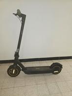 SEGWAY NINEBOT G30MAX, Fietsen en Brommers, Steps, Ophalen, Zo goed als nieuw