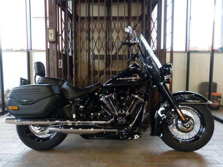 Harley-Davidson SOFTAIL Heritage Classic (bj 2018), Motoren, Motoren | Harley-Davidson, Bedrijf, Overig, meer dan 35 kW, ABS, Cruise Control
