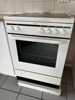 AEG elektrische oven en fornuis + dampkap., Electroménager, Cuisinières, 4 zones de cuisson, Électrique, Enlèvement, 45 à 60 cm