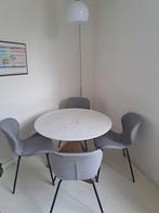 Marmeren eettafel + 4 x grijze stoelen, Huis en Inrichting, Tafels | Eettafels, Nieuw, Ophalen
