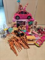 Poupées Barbie, mobil-home, voiture, boutique., Comme neuf, Enlèvement, Barbie