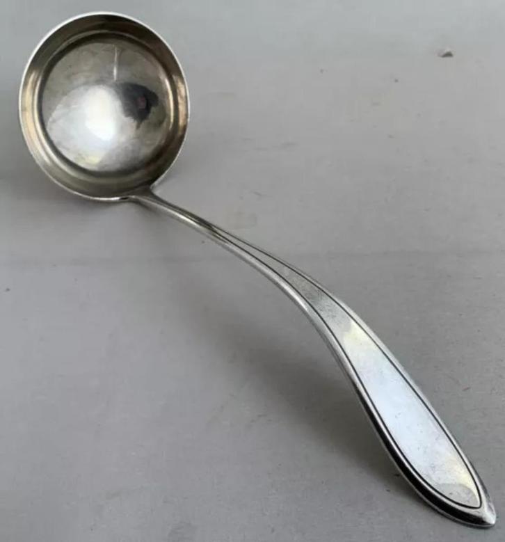 Keltum P2 verzilverde soeplepel serveerlepel klassiek, Huis en Inrichting, Keuken | Bestek, Zo goed als nieuw, Verzenden
