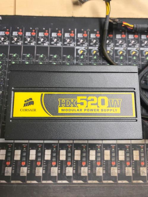 Corsair HX 520w yellow, Computers en Software, Interne voedingen, Zo goed als nieuw, Ophalen of Verzenden