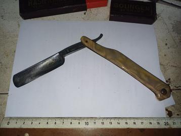 ancien rasoir a main( coupe choux + etui ttbe lame gravée, Enlèvement ou Envoi, Comme neuf