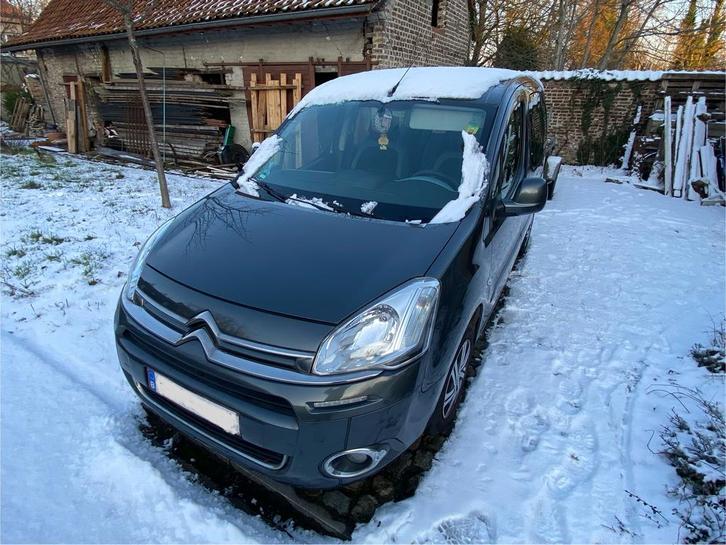 Citroen Berlingo 2015 1.6 (LPG) économique, Autos, Citroën, Particulier, Berlingo, Verrouillage central, Rétroviseurs électriques