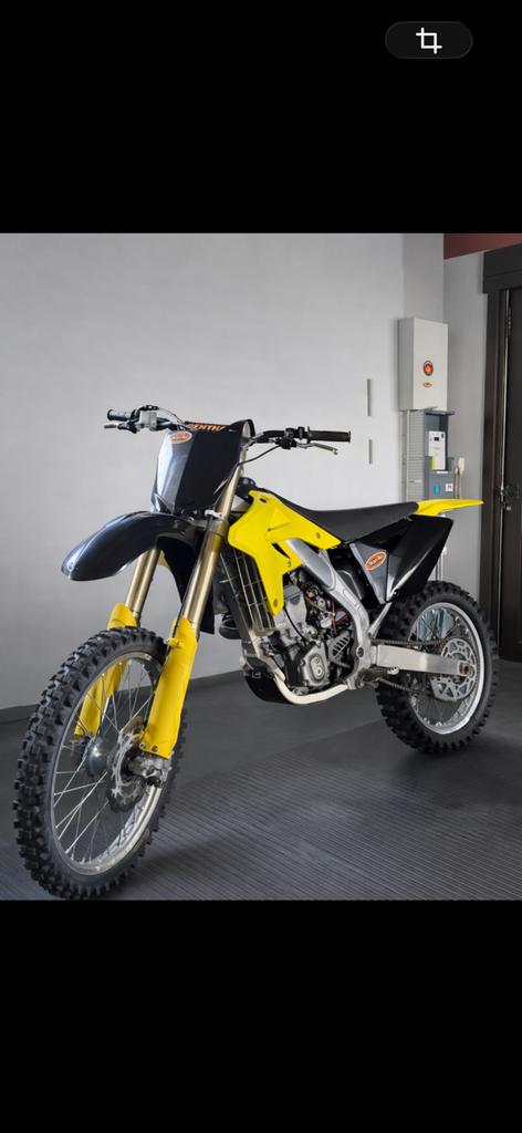 Te koop: Suzuki RM-Z 250 (290), Fietsen en Brommers, Brommers | Crossbrommers, Ophalen, Zo goed als nieuw, Suzuki