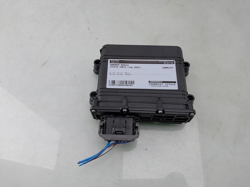 ORDINATEUR FREIN A MAIN Toyota Yaris IV (P21 / PA1 / PH1), Utilisé, Toyota