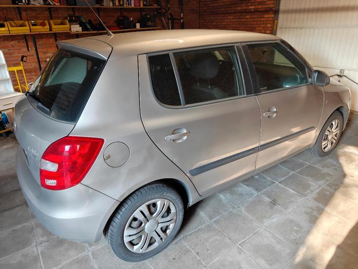 Skoda Fabia destinée à l'exportation., Autos, Skoda, Particulier, Fabia, ABS, Airbags, Alarme, Ordinateur de bord, Electronic Stability Program (ESP)