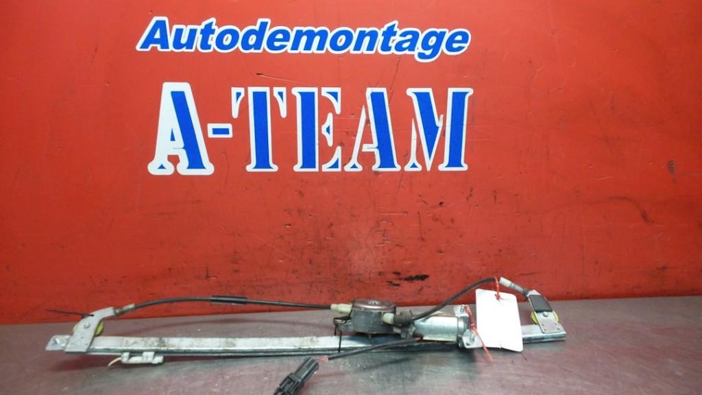 VITRE MECANISME AVANT DROIT Peugeot Boxer (244), Autos : Pièces & Accessoires, Vitres & Accessoires, Peugeot, Utilisé