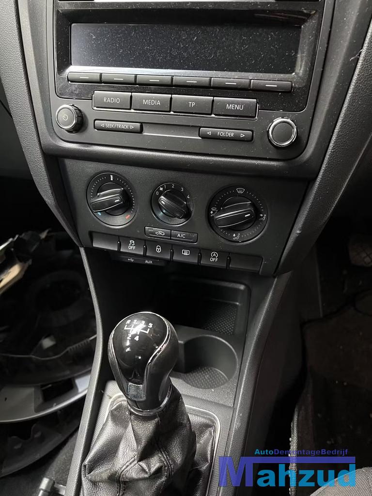 SEAT TOLEDO 4 kachel paneel afdekkap 2012-2019, Gebruikt, Autovia A-2, Km 585 585
08760  Martorell, ES, SEAT S.A., Customercare@seat.es