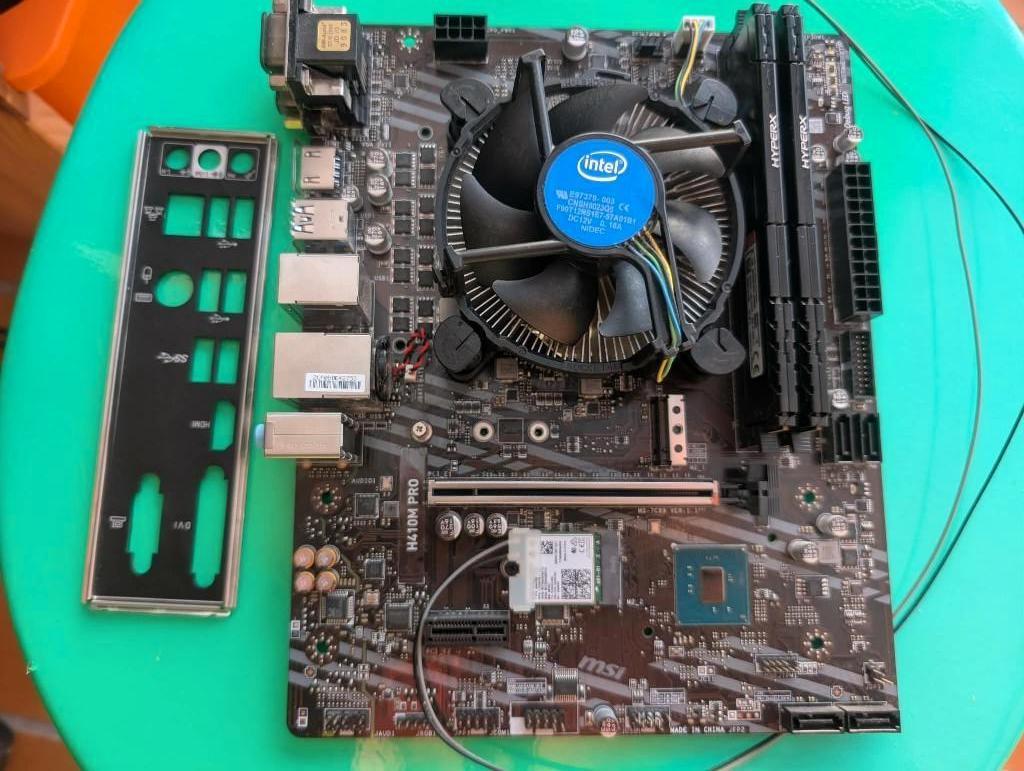 PC upgrade kit: i7-10700 - 32GB RAM - MSI MoBo met W11 key, Enlèvement ou Envoi, DDR4, Micro-ATX, Utilisé