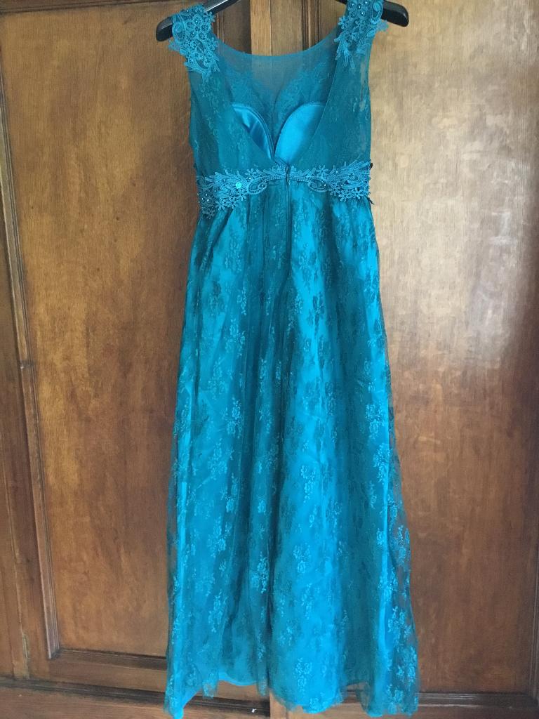 Suitekleed met bijpassende sandalen, Vêtements | Femmes, Chaussures, Enlèvement ou Envoi, Comme neuf, Sandales et Mûles