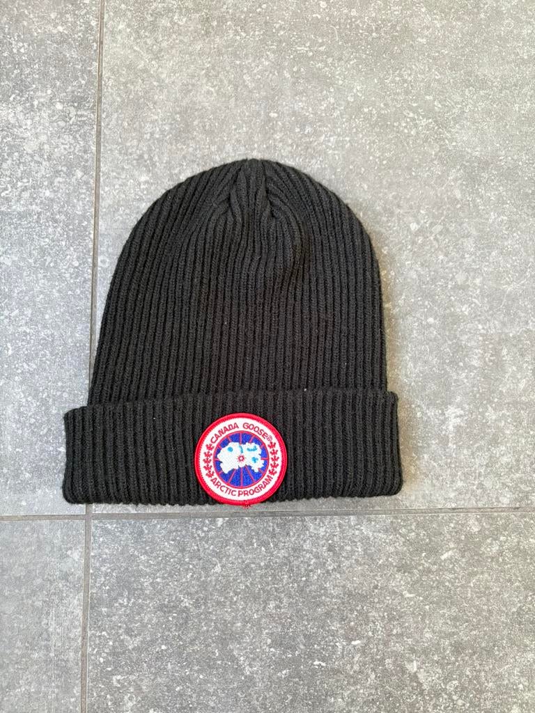 Canada goose muts, Vêtements | Hommes, Bonnets, Écharpes & Gants, Enlèvement, Comme neuf, Taille 48/50 (M), Bonnet