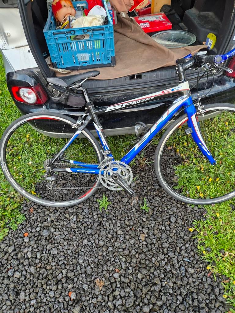 vélo de route BH Speedrom. 

Carbone  30 vitesses, Autres marques, Comme neuf, Enlèvement, Hommes