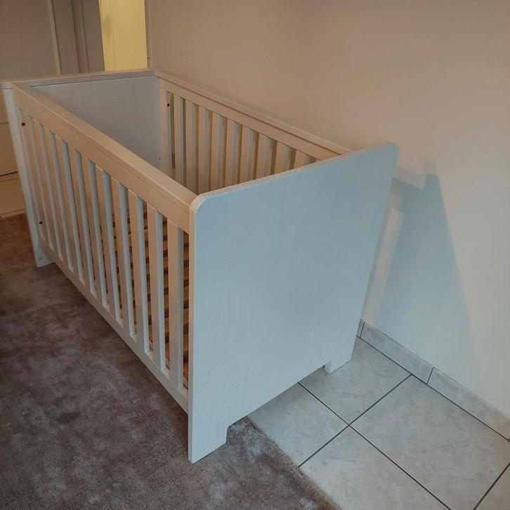 Babybed 120cm x 60cm wit, Kinderen en Baby's, Babywiegjes en Ledikanten, Gebruikt, Ophalen