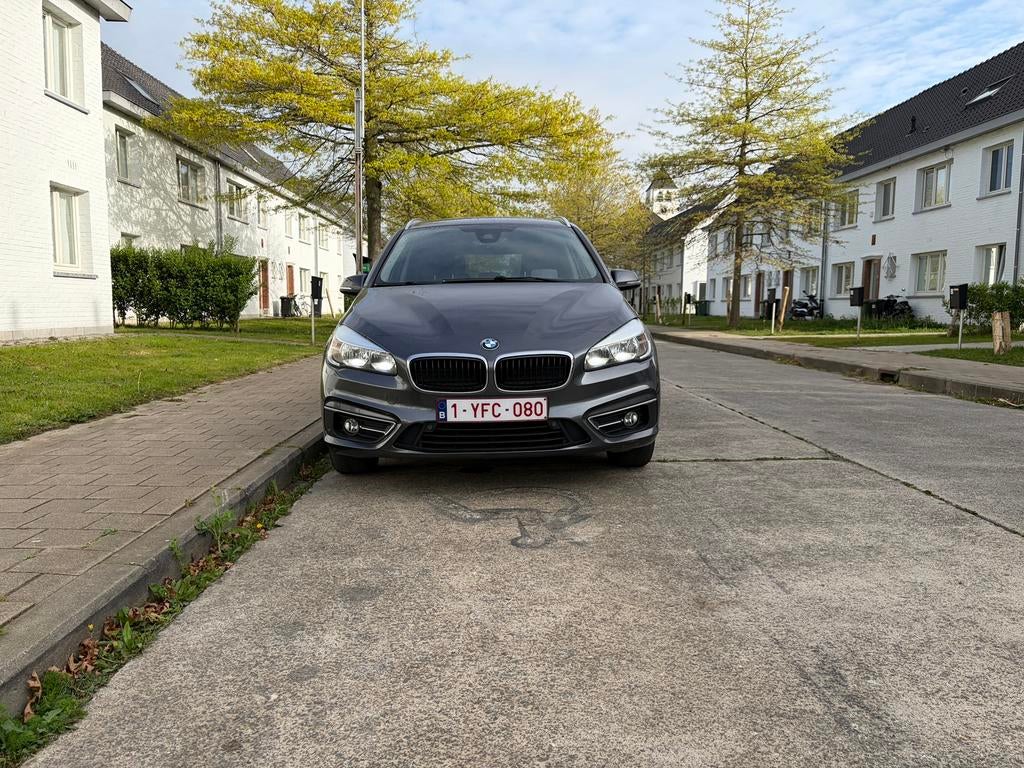 BMW 218d garan tourer 7 places 114 km, Autos, 100 kW, Achat, Euro 6, 7 places