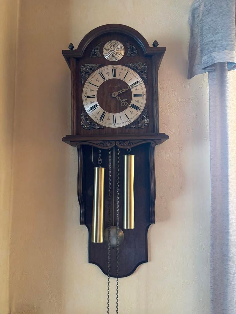 Grande horloge murale ancienne en excellent état, Enlèvement