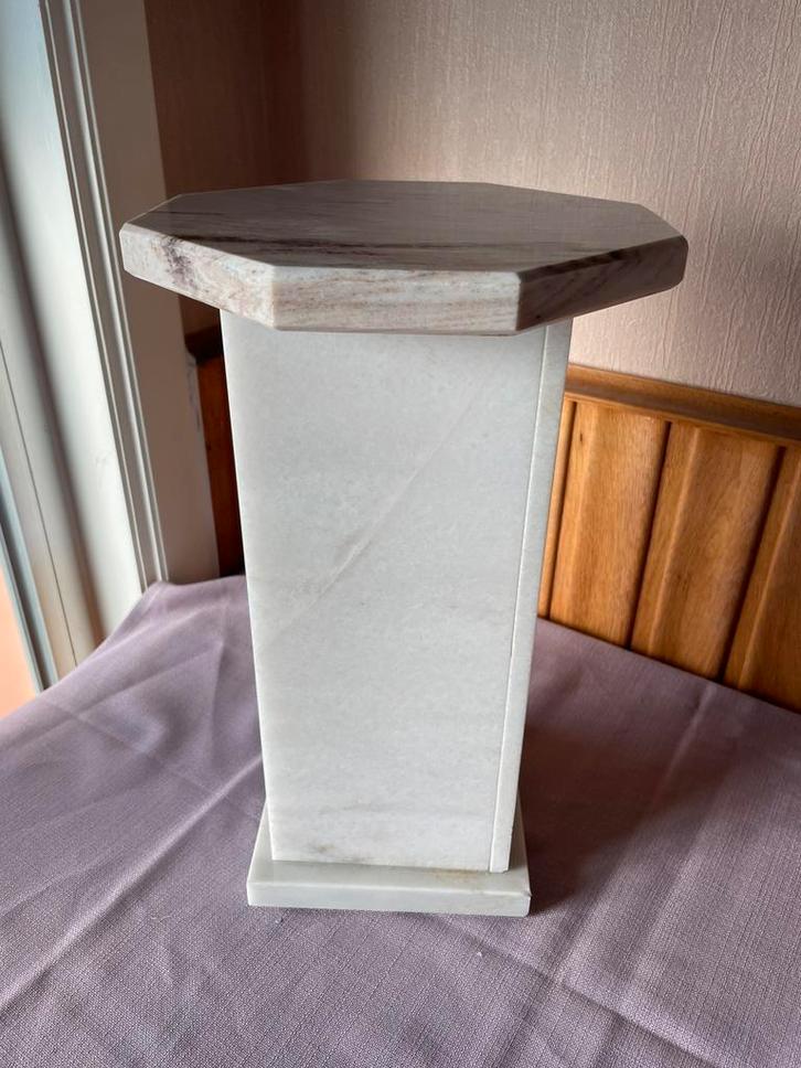 Siège en marbre, Antiquités & Art, Curiosités & Brocante, Enlèvement