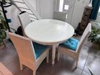 GRATIS Witte Houten tafel + 4 rieten stoelen, Ophalen