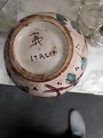 Prachtig Italiaans Vaasje, Enlèvement