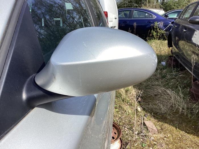 Rétroviseur extérieur gauche d'un BMW 1-Serie, Autos : Pièces & Accessoires, Rétroviseurs, BMW, Utilisé, 3 mois de garantie, Enlèvement ou Envoi