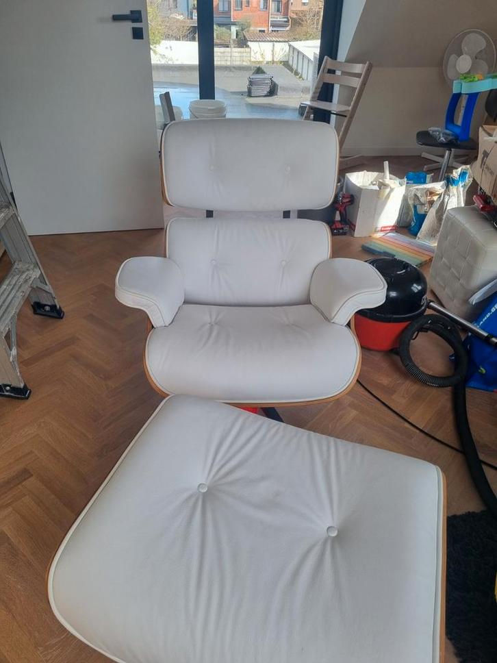 Eames lounge chair replica, Huis en Inrichting, Fauteuils, Zo goed als nieuw, Hout, Ophalen
