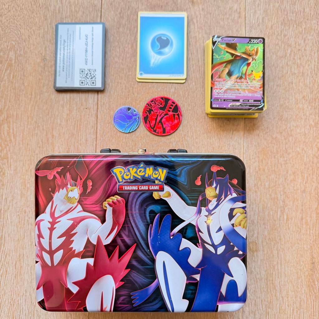 Pokemon kaarten en tins, Ophalen, Zo goed als nieuw