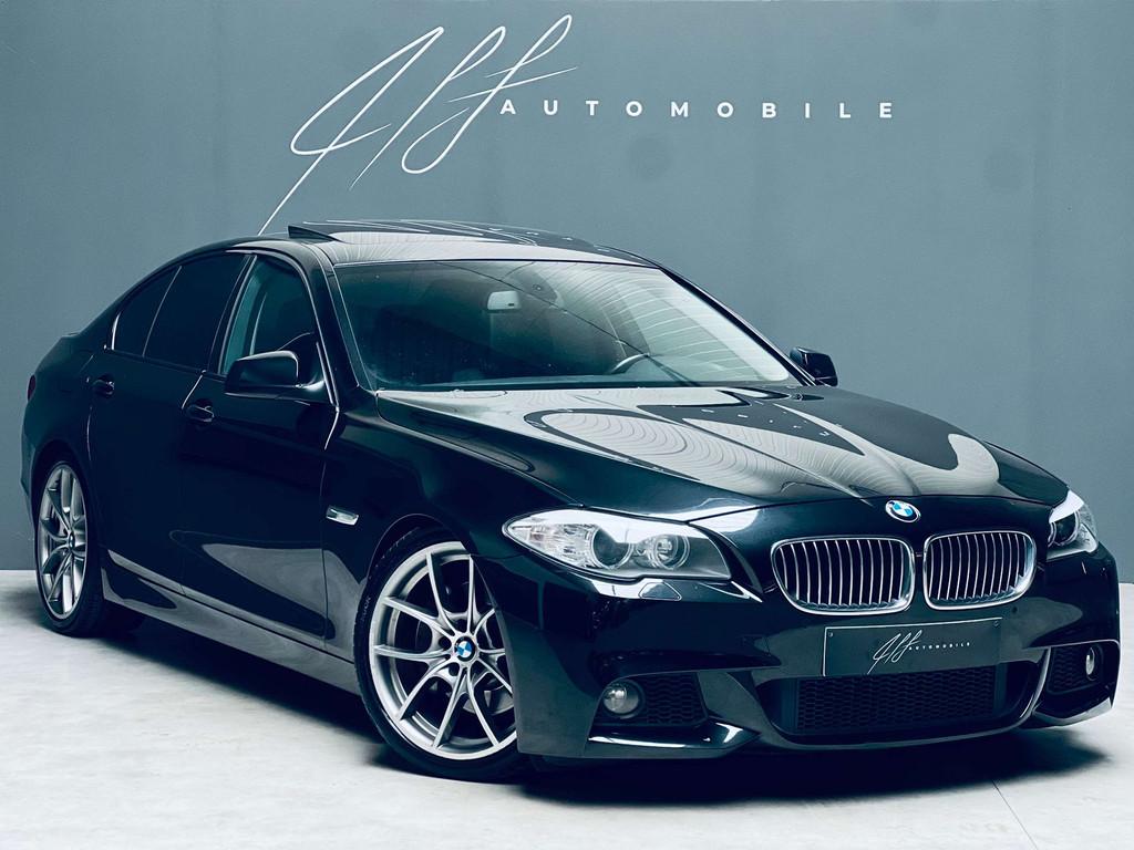 BMW 5 Serie 525 525 *TOIT OUVRANT*CARNET COMPLET* (bj 2011), Auto's, BMW, Gebruikt, Zwart, 2993 cc, USB