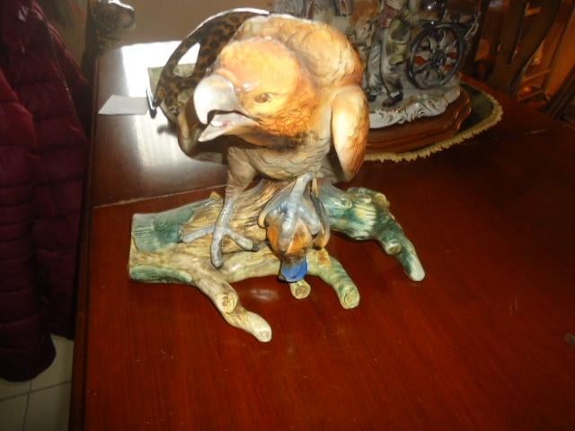 DERNIÈRE RÉDUCTION : grande statue d'aigle en pierre, Antiquités & Art, Antiquités | Céramique & Poterie, Enlèvement