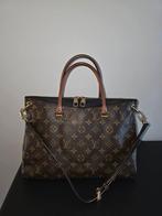 Handtas Louis Vuitton Pallas MM met bijhorende stofzak, Ophalen of Verzenden, Zo goed als nieuw, Handtas