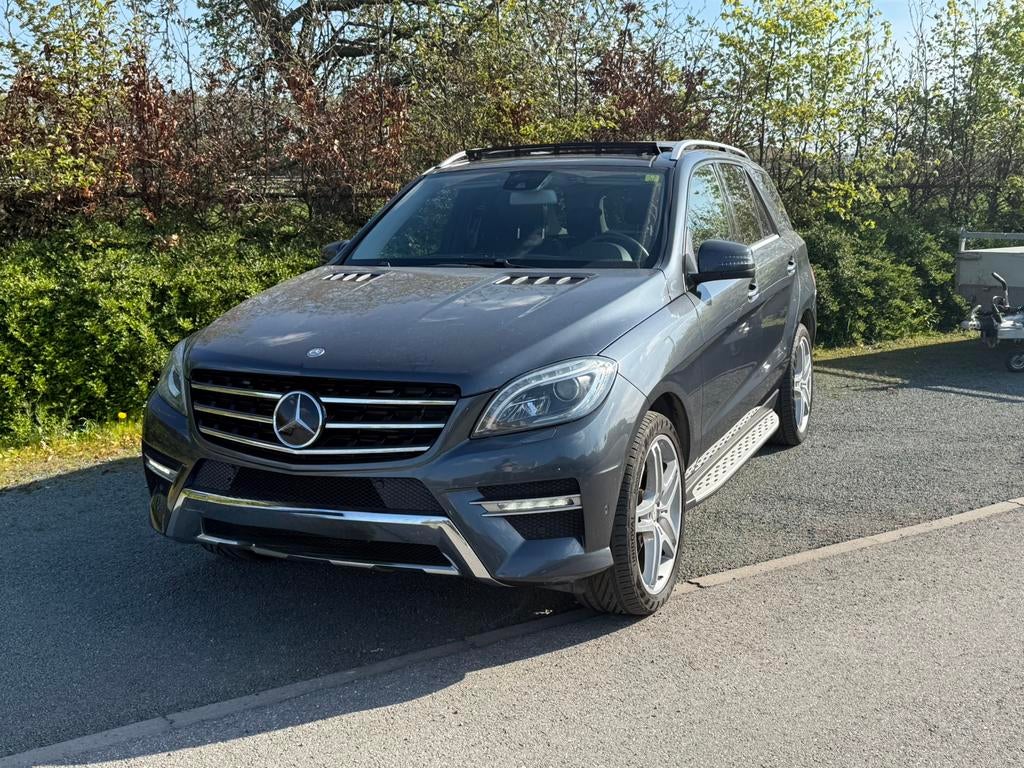 Mercedes-Benz ML 350 bluetec V6 de 258 ch et 620 Nm (couple), Autos, Cuir, 2987 cm³, Euro 6, Carnet d'entretien