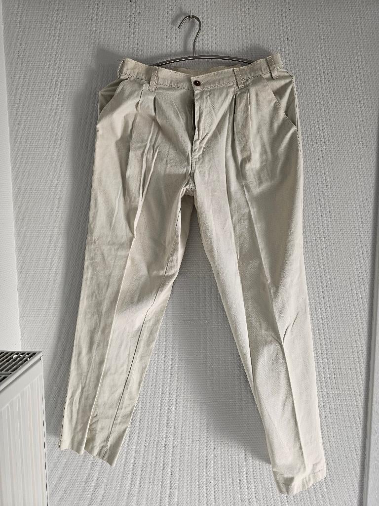 wit/licht beige broek, Kleding | Dames, Broeken en Pantalons, Maat 38/40 (M), Wit, Ophalen of Verzenden, Gedragen