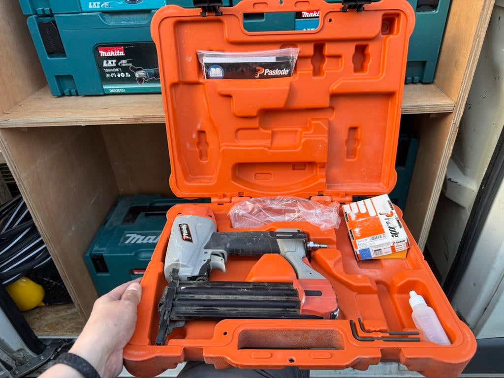 Code d'accès du pistolet à ongles, Bricolage & Construction, Outillage | Foreuses, Enlèvement, Comme neuf