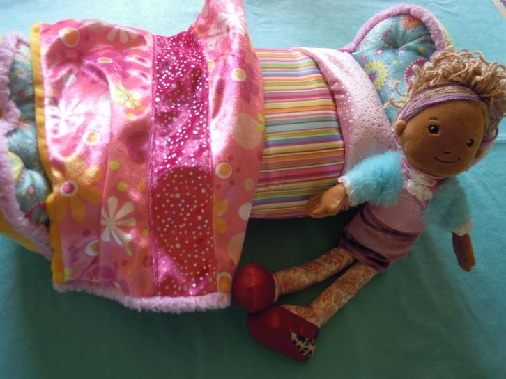 Groovy Girls pop,bed en dekentje vintage, Kinderen en Baby's, Speelgoed | Poppen, Ophalen of Verzenden